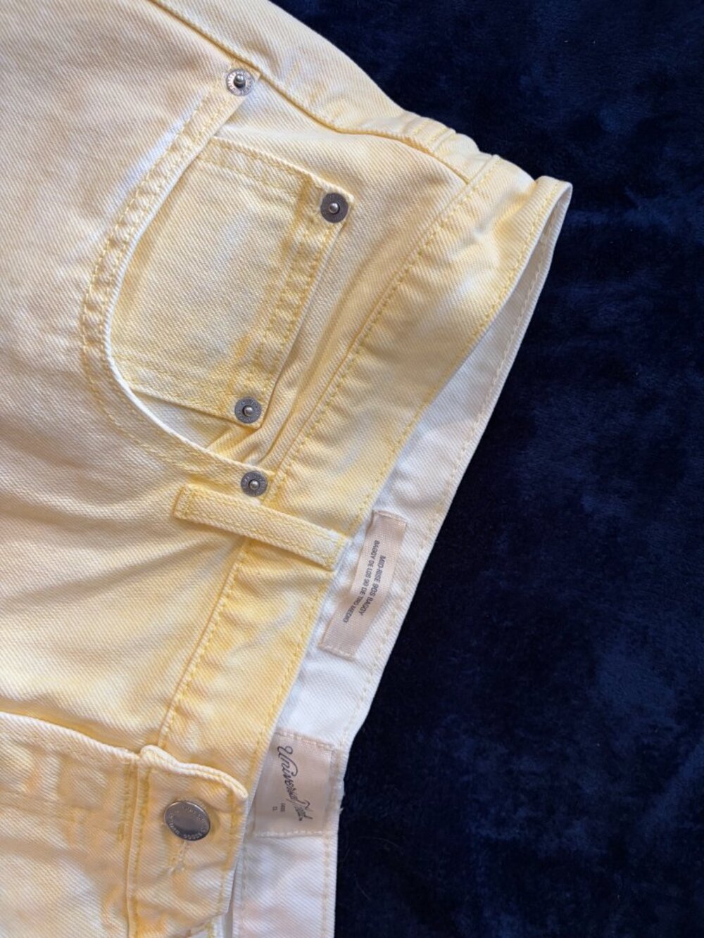 Universal Thread Mid-Rise Jeans, Size 14, Short, Color Yellow, 90s Baggy leg - Picture 4 of 9